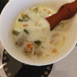 【離乳食後期】豚ひき肉と野菜のミルクスープ